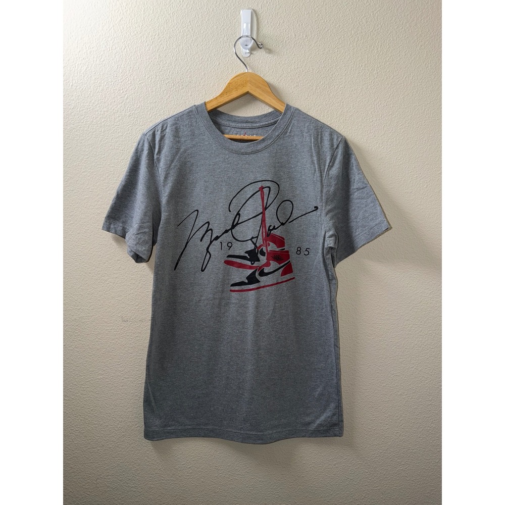 Men's Air Jordan Shirt Size Small